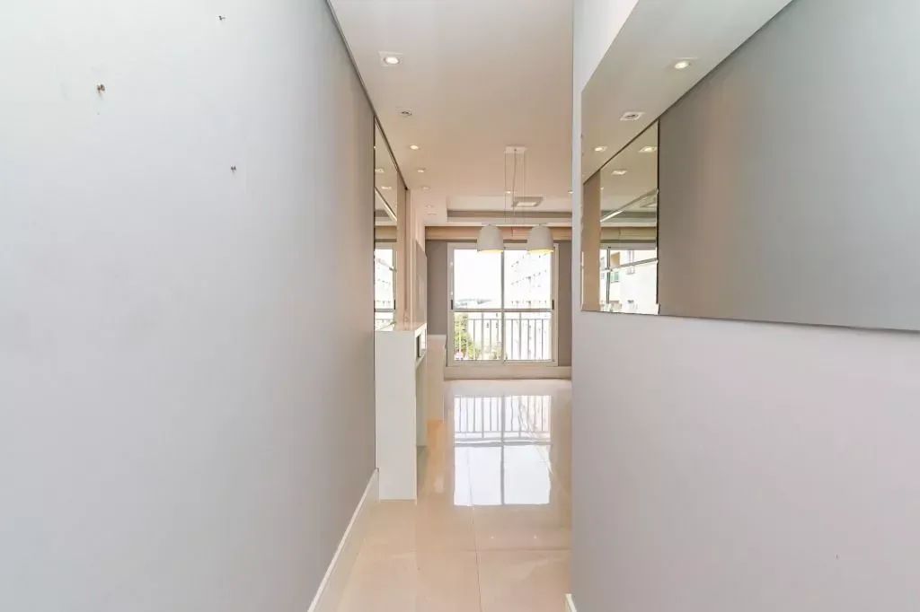 AP1313 - Apartamento com 3 dormitórios para alugar no Portão - Foto 4