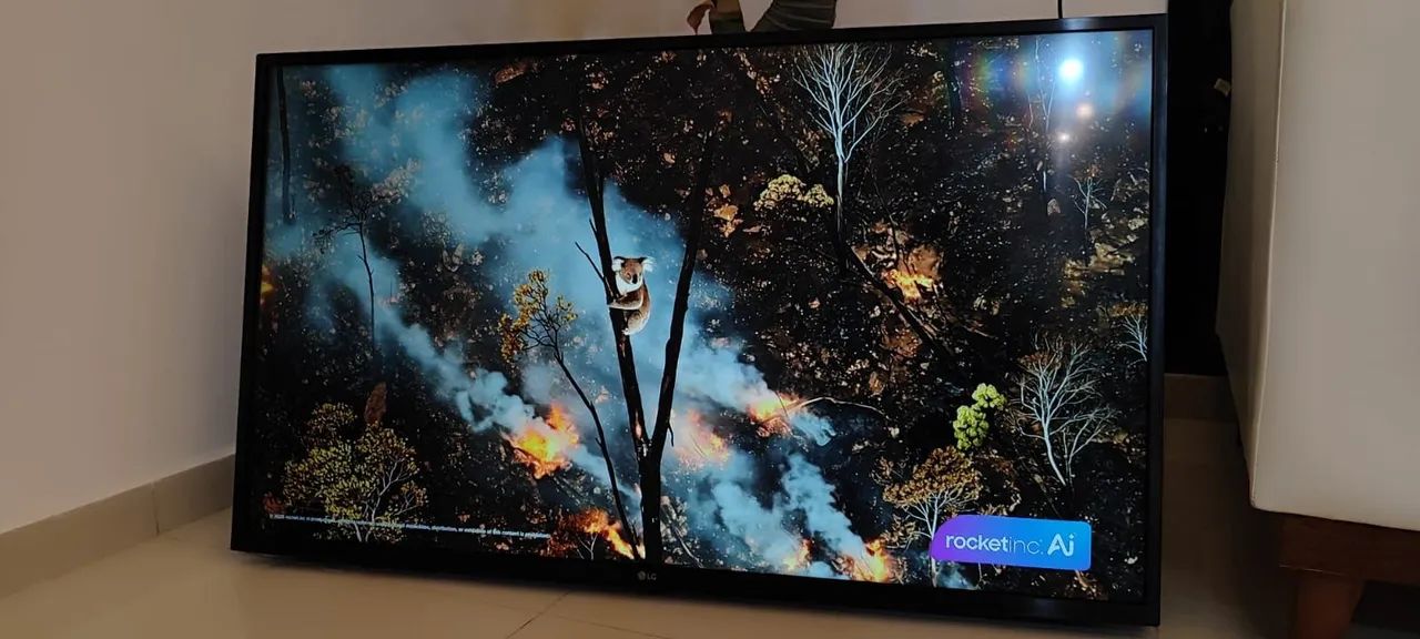 TV Smart LG de 50" 4K (Completa em Funções) - Foto 2