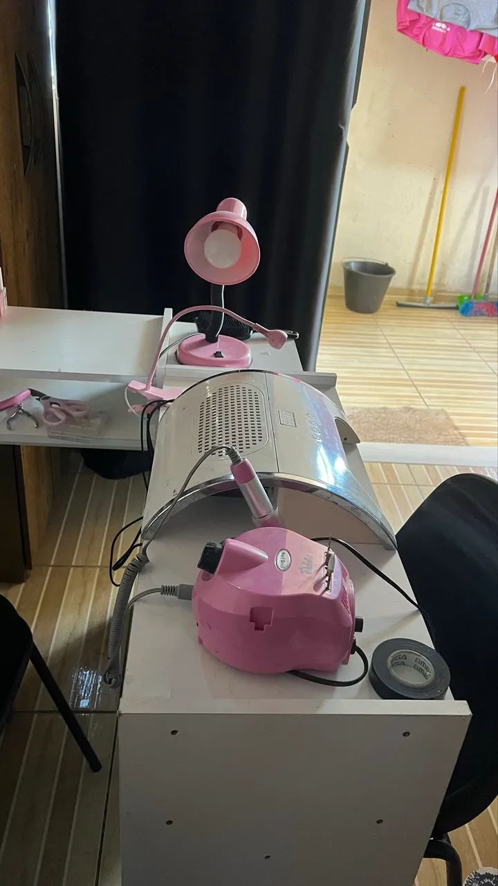 MESA E UTENSÍLIOS PARA NAIL DESIGNER  - Foto 2