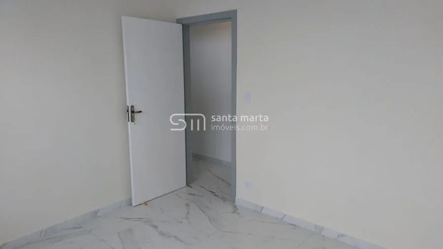 CASA 2 DORM ( 1 SUÍTE MASTER ) | VILA MARTINEZ |JACAREÍ -SP - Foto 5