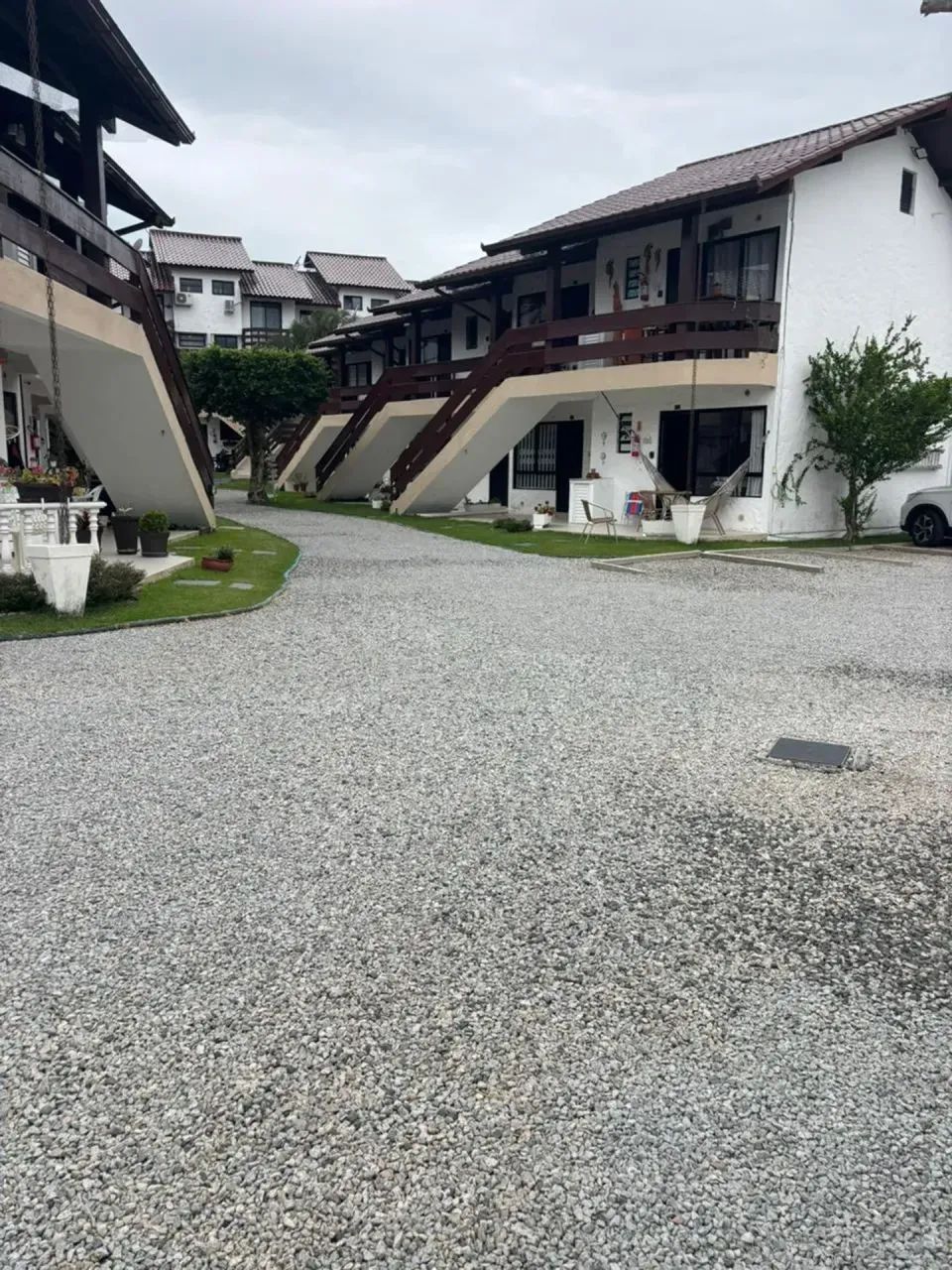 Duplex Geminado - Ponta das Canas - 2 quartos - Mobiliado - Foto 4