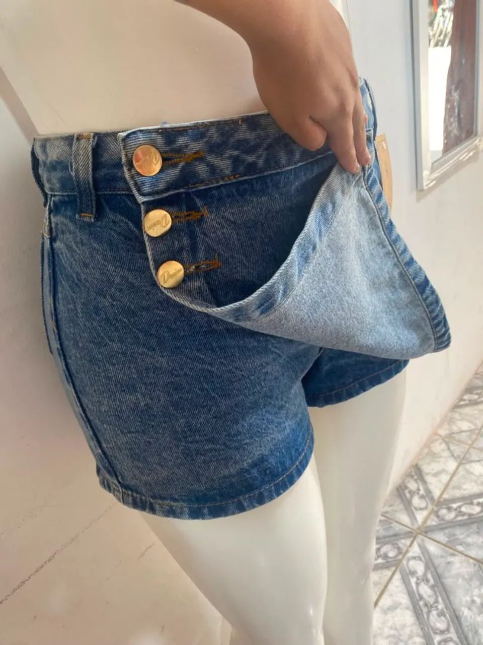 Shorts e saias e tops jeans  - Foto 3