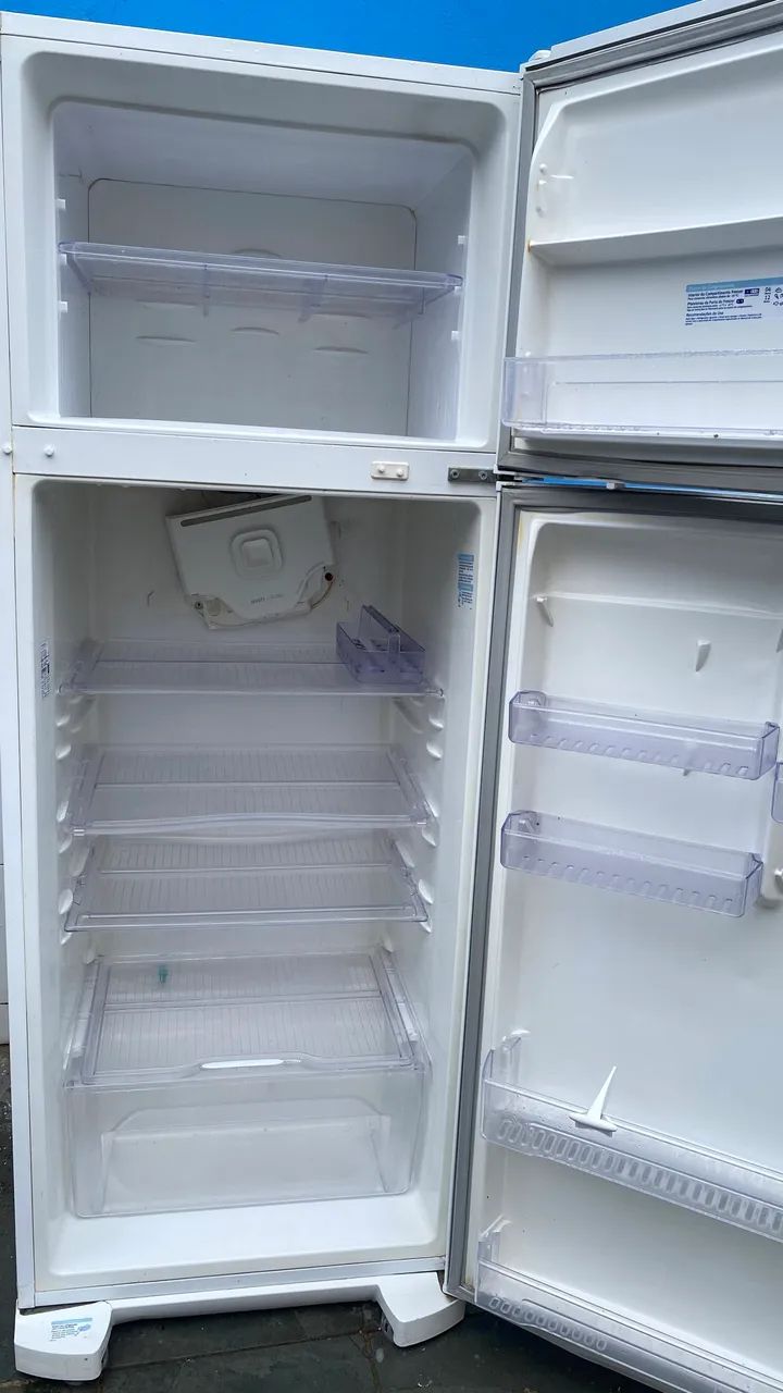 vendo geladeira electrolux - Foto 2