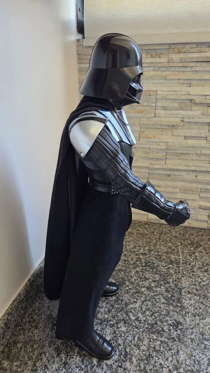 Boneco Darth Vader Jakks Pacific 79 cm - Foto 4