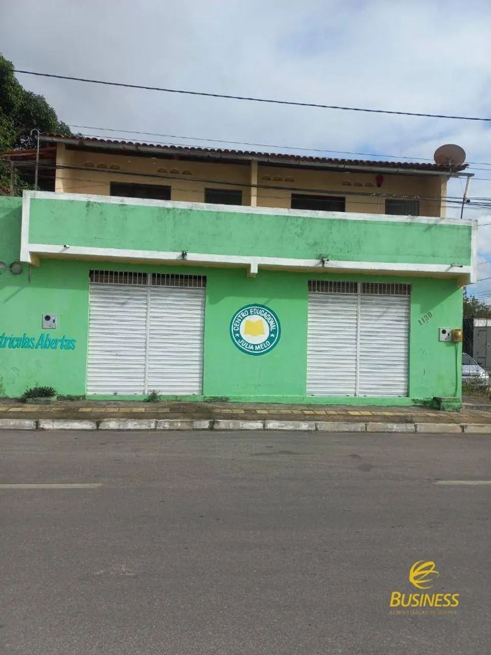 Ponto Comercial no Siqueira II