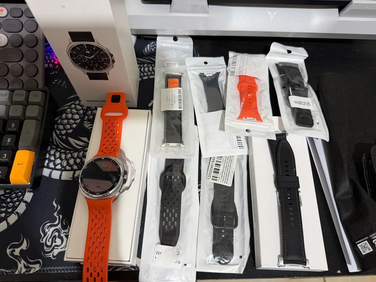 Samsung Galaxy Watch 8 Classic LTE 47mm - Foto 2