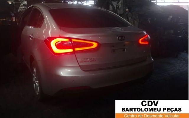 Peças Sucata Kia Cerato 2014 - Foto 3