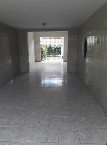 Belíssima Casa Duplex Reformada 3 Qtos/ 3 Vagas/ a 5 Minutos De Boa Viagem No Ipsep - Foto 2