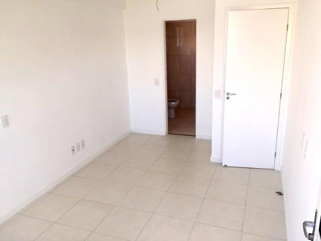 AP0695 Edifício Mistral, apartamento novo, 3 quartos, 2 vagas, piscina, bairro Papicu - Foto 9