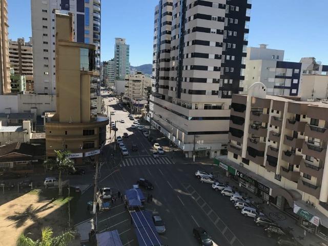Apartamento 04 quartos | Frente Avenida | Meia Praia, Itapema SC - Foto 2