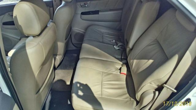 Toyota Hilux Sw4 3.0 4x4 Diesel 2013 -5 Lugares - Foto 4