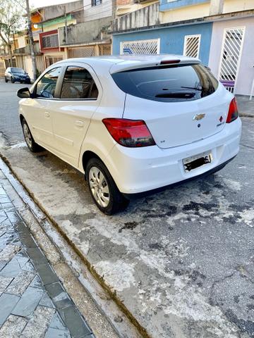 GM Ônix 2013 1.4 LT completo flex - Foto 4