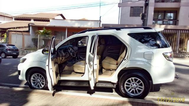 Toyota Hilux Sw4 3.0 4x4 Diesel 2013 -5 Lugares - Foto 10