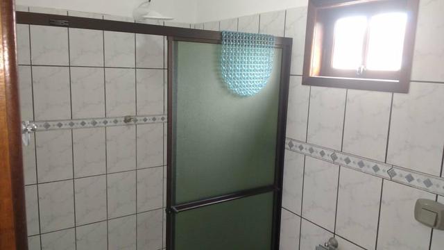 Ótima casa excelente localização 100 m do mar - Foto 17