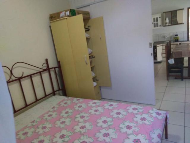Ótima casa excelente localização 100 m do mar - Foto 15