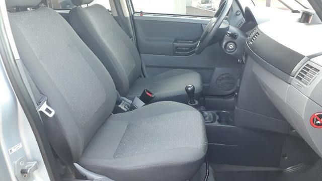 Meriva 1.4 8v Air bag e ABS - Foto 9