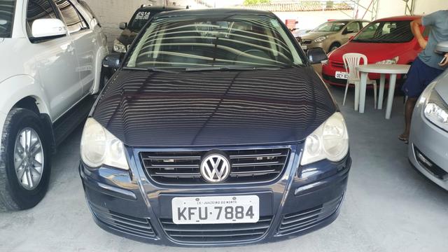Polo Sedan 2011 Completo automático