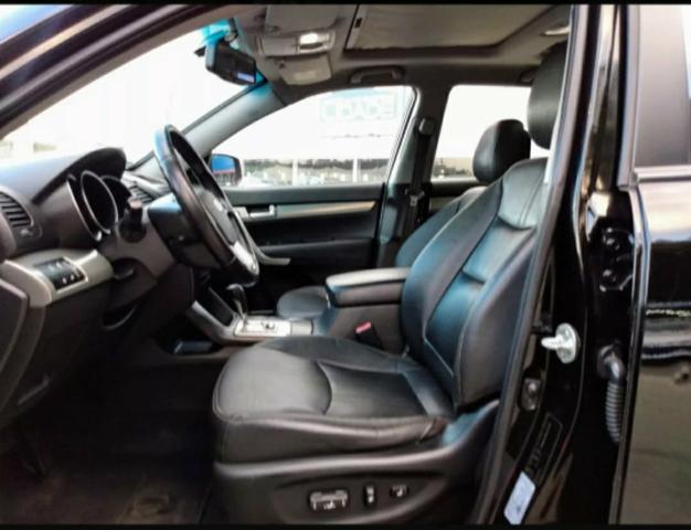 Carro Kia sorento SUV 2011 7 lugares teto solar - Foto 3