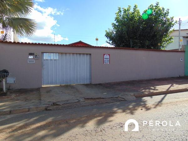 Casa com 3 quartos - Bairro Jardim Atlântico em Goiânia