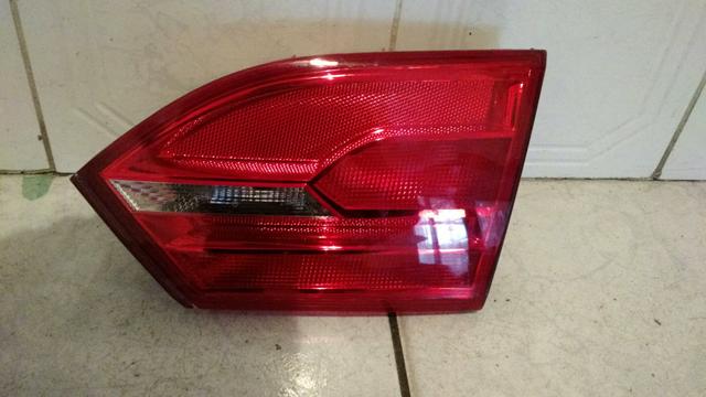 Lanterna da tampa traseira direita Jetta 2013 2014