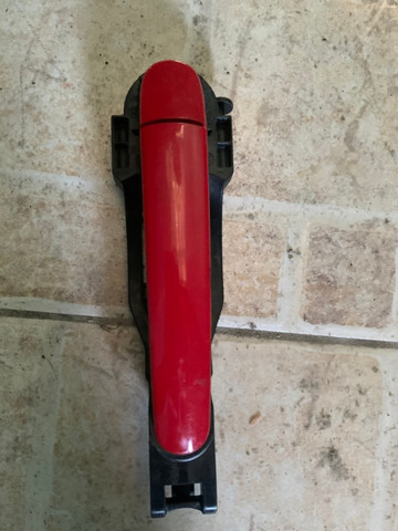 Maçaneta externa dianteira vw gol g5/g6 original - Foto 2