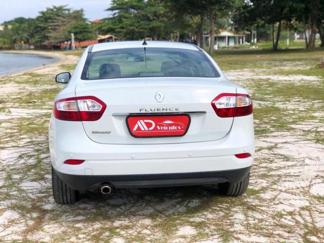 FLUENCE 2015/2016 2.0 DYNAMIQUE 16V FLEX 4P AUTOMÁTICO - Foto 8