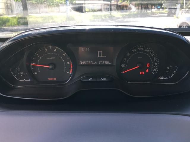 Peugeot 208 allure 1.2 2017 - Foto 8