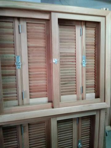 Janela 120x100 eucalipto rosa - Foto 3