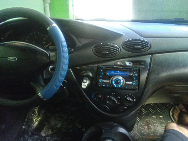 Ford focus 2003 completo com teto solar - Foto 12