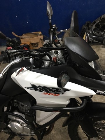 XRE 300 2016 BRANCA  EXTRA 
