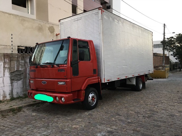 FORD CARGO 815 2004