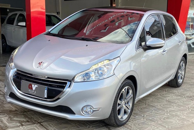 PEUGEOT 208 GRIFFE