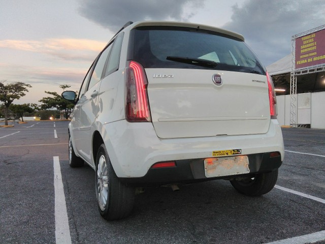 FIAT IDEA 1.4 ATRACTTIVE ANO 2012