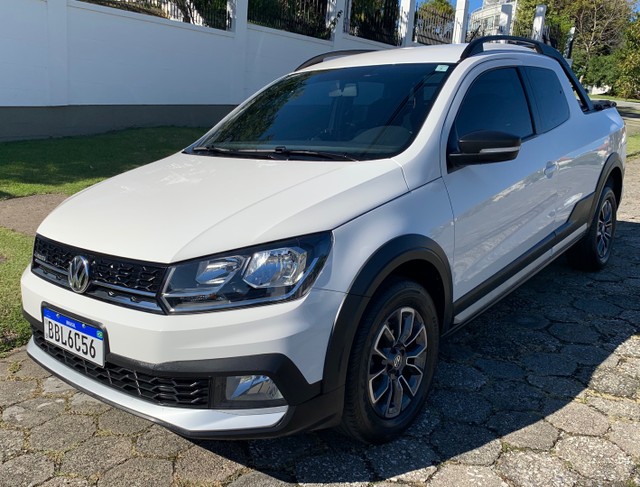 VW SAVEIRO CROSS CD ANO 2018 BAIXO KM, IMPECÁVEL
