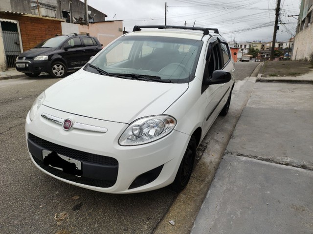 FIAT PÁLIO ATTRACTIVE 2015 1.0