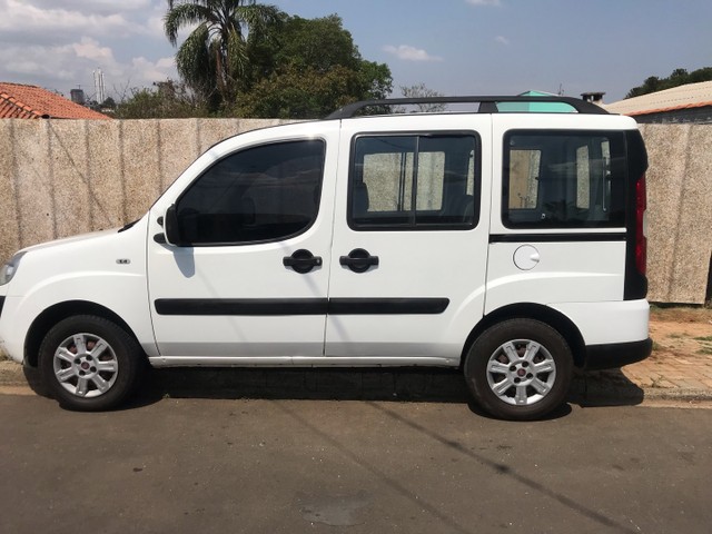 VENDE-SE FIAT DOBLO, 2014