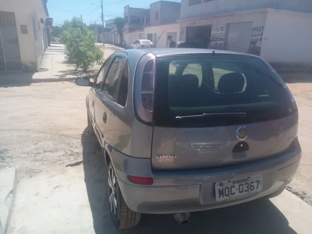 CORSA SEDAN BRANCO EM SOBRAL - Zé Garapa