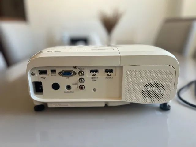 Projetor Epson HomeCinema 2045 FullHD, 3D, 2.200 lumens, input lag baixo - Foto 3