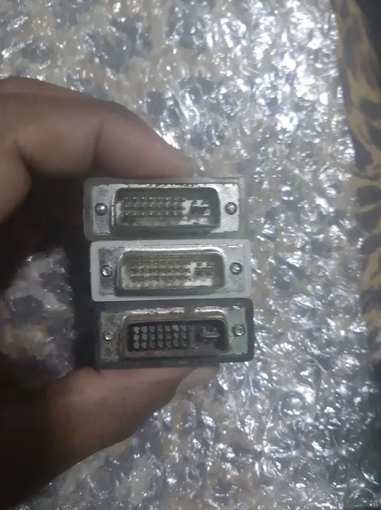 DVI to VGA Adapter64419165191042120