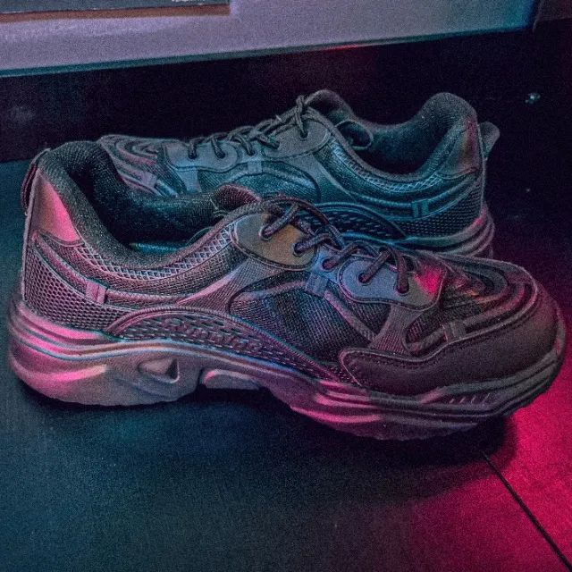 Tênis preto da Shein - NOVO - Foto 5