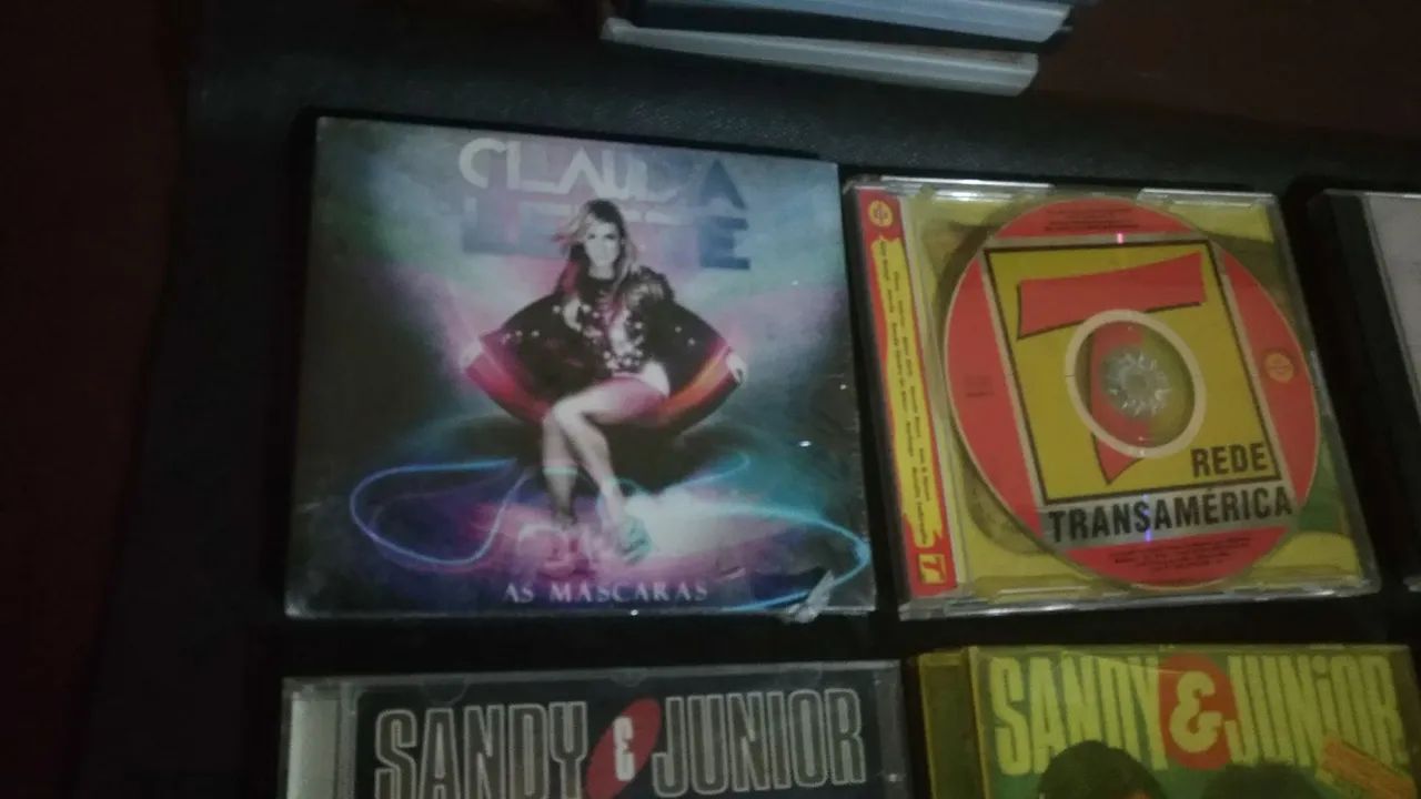 Cd Claudia Leite Axé Bahia, lacrado, original, envio qq. local. E outros.  - Foto 2