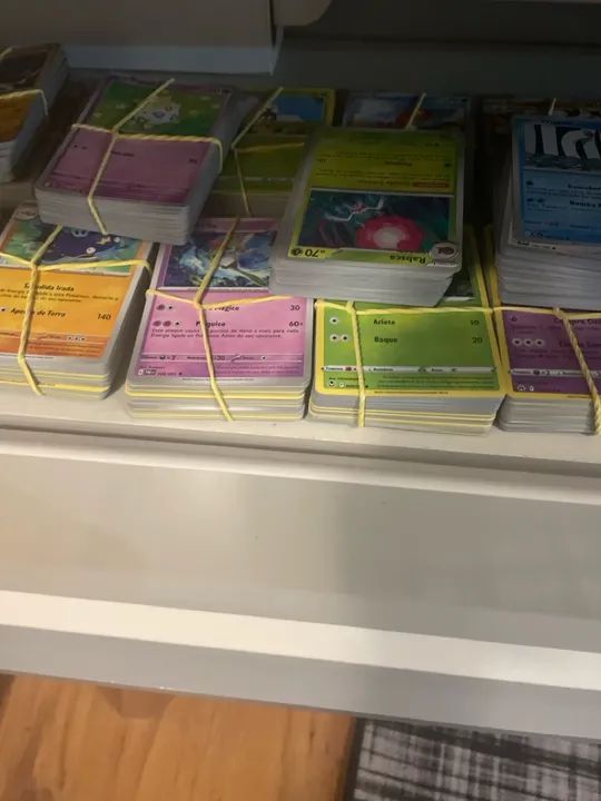 1279 Cartas Pokemon NM  - Foto 3