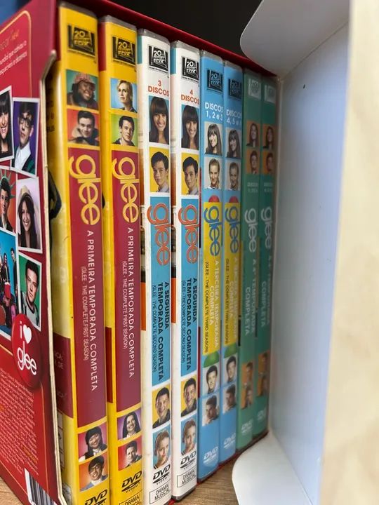 DVD Box] Glee: Coleção 1ª a 4ª Temporada + DVD do filme - DVD, Blu