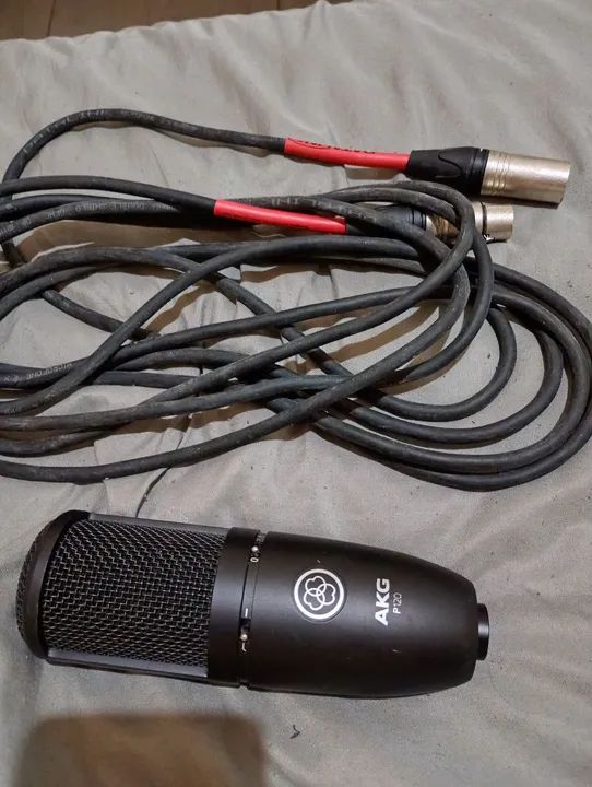 Kit estúdio completo (Interface de áudio, microfone condensador, monitor de áudio) - Foto 6