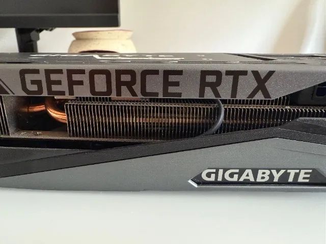 GeForce RTX 3080 Ti GAMING OC 12G GIGABYTE - Garantia de 1 ano - Foto 3