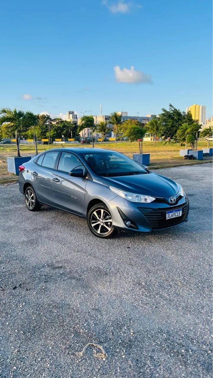 Toyota Yaris XS Sedan 2022  Automático Emplacado 2025