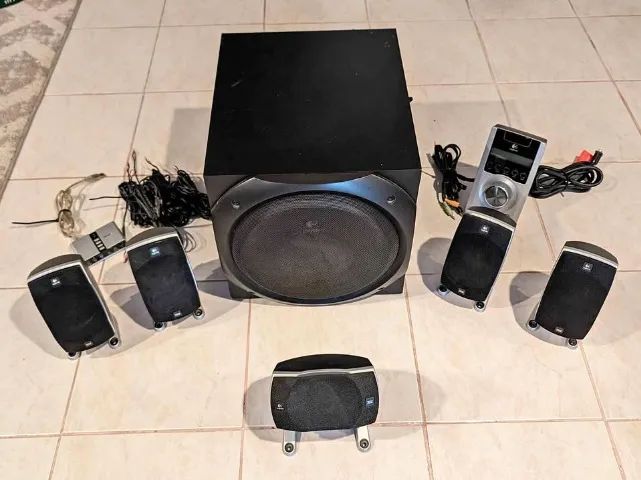 Rarissimo Home Theater Logitech z-5500 caixas de som  completo