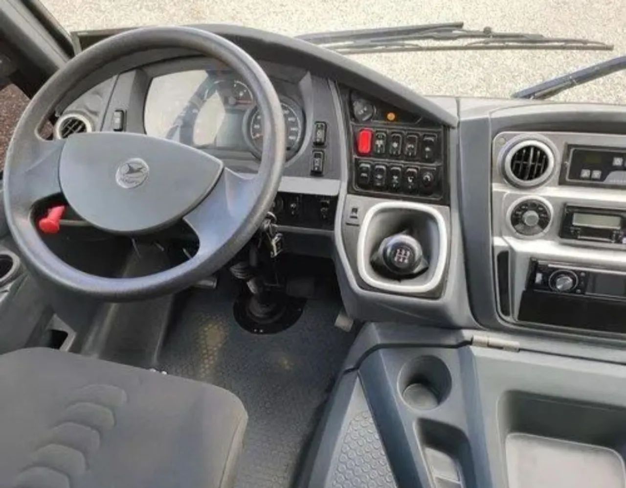 Micro Ônibus Rodoviário Volare W9 - Ano 2014 - Foto 8