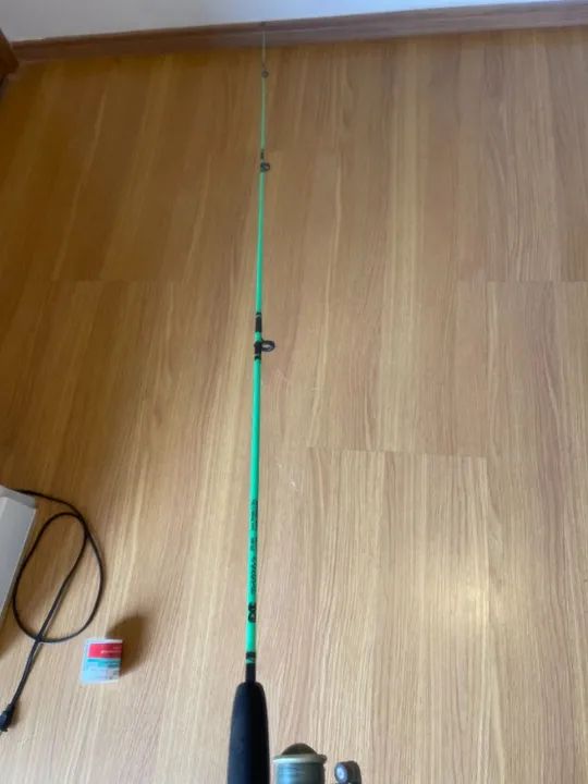 Molinete e Vara Pesca. - Foto 3