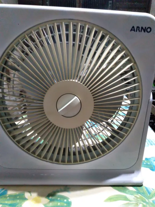 Ventilador Arno 220v 0,40x0,40 cm